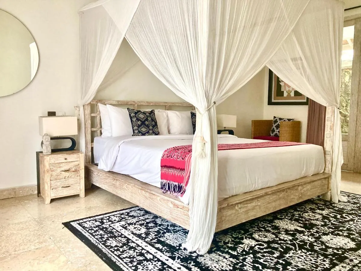 סמיניאק Villa La Playa אינדונזיה